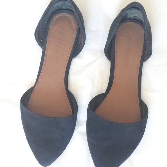 Flats - Picture 2 of 6